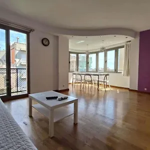 https://sagrada-familia-apartment-265.topbarcelonahotels.com