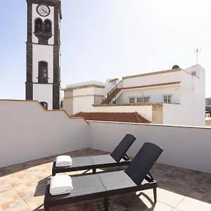 https://apt-old-town-cozy-two-bedroom.adeje-hotels.com