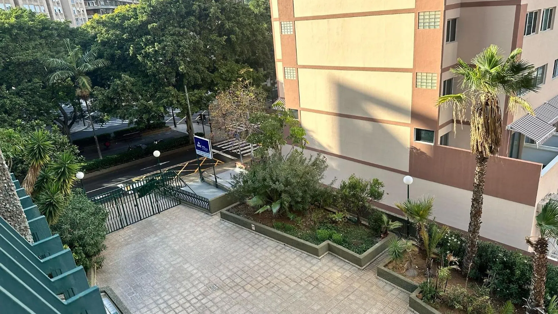 Villa Moleiro Rambla location